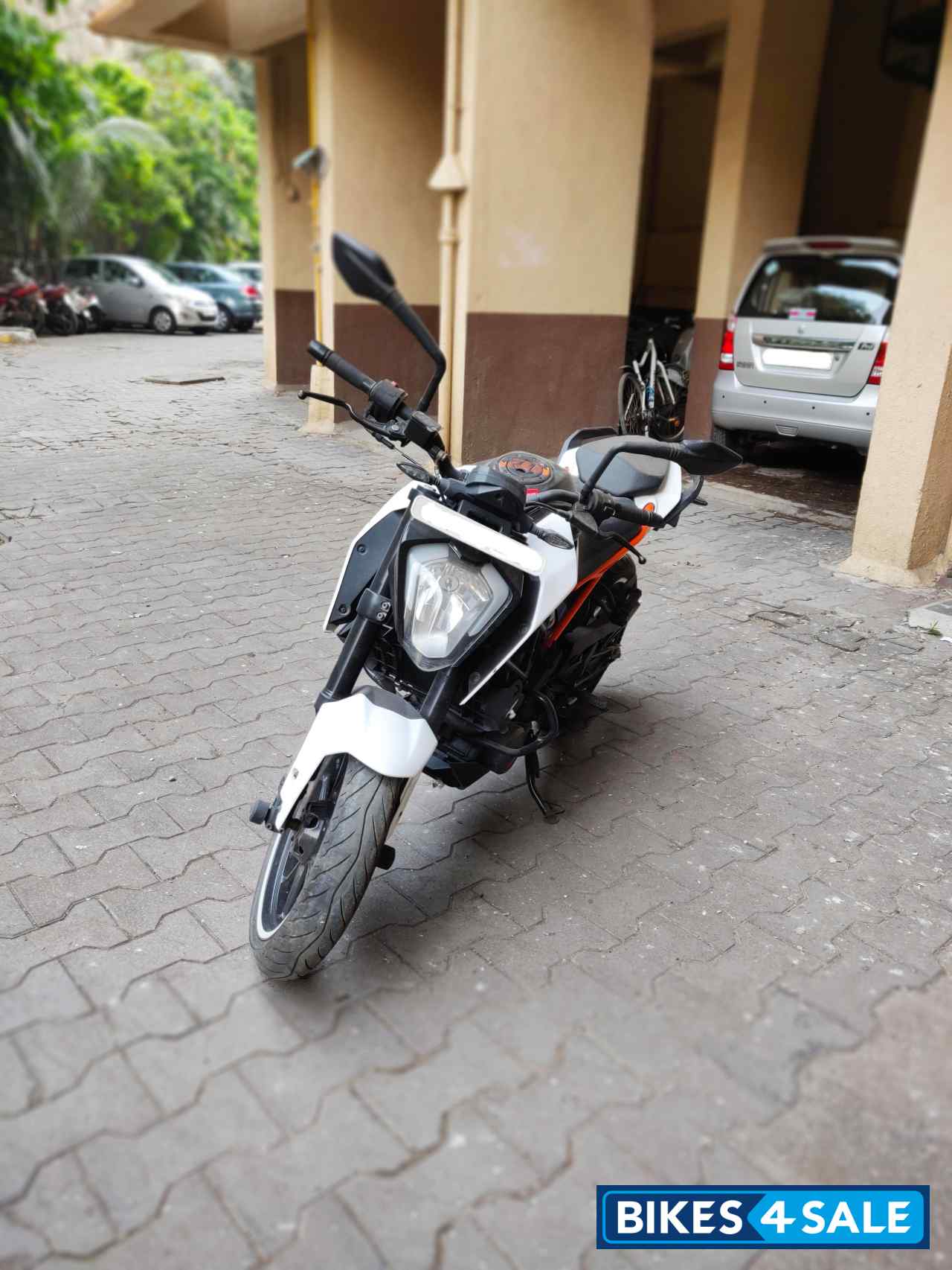White KTM Duke 250