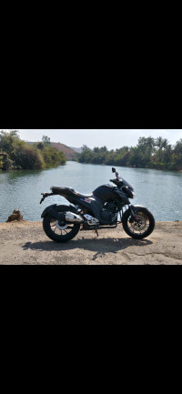 Yamaha FZ25