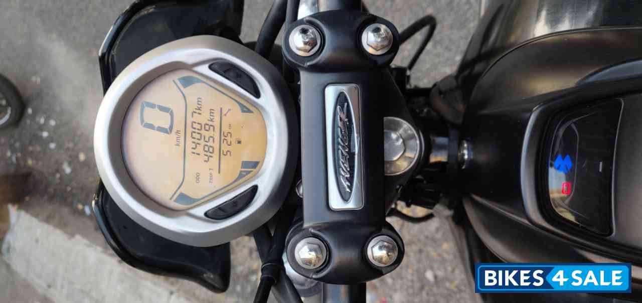 Bajaj Avenger Street 220 Bajaj Avenger Street 220