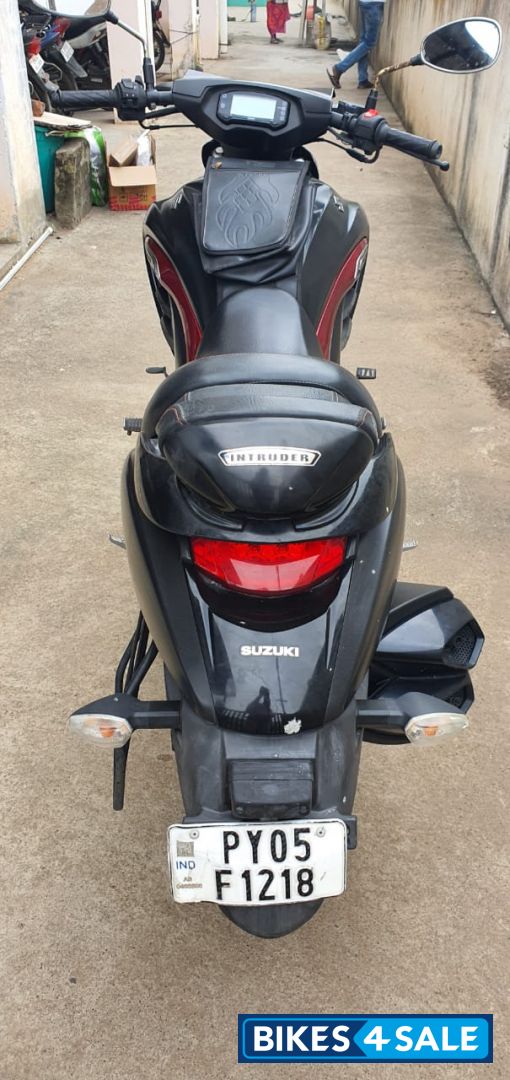 Black Suzuki Intruder SP