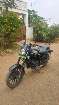 Bajaj Avenger Street 180