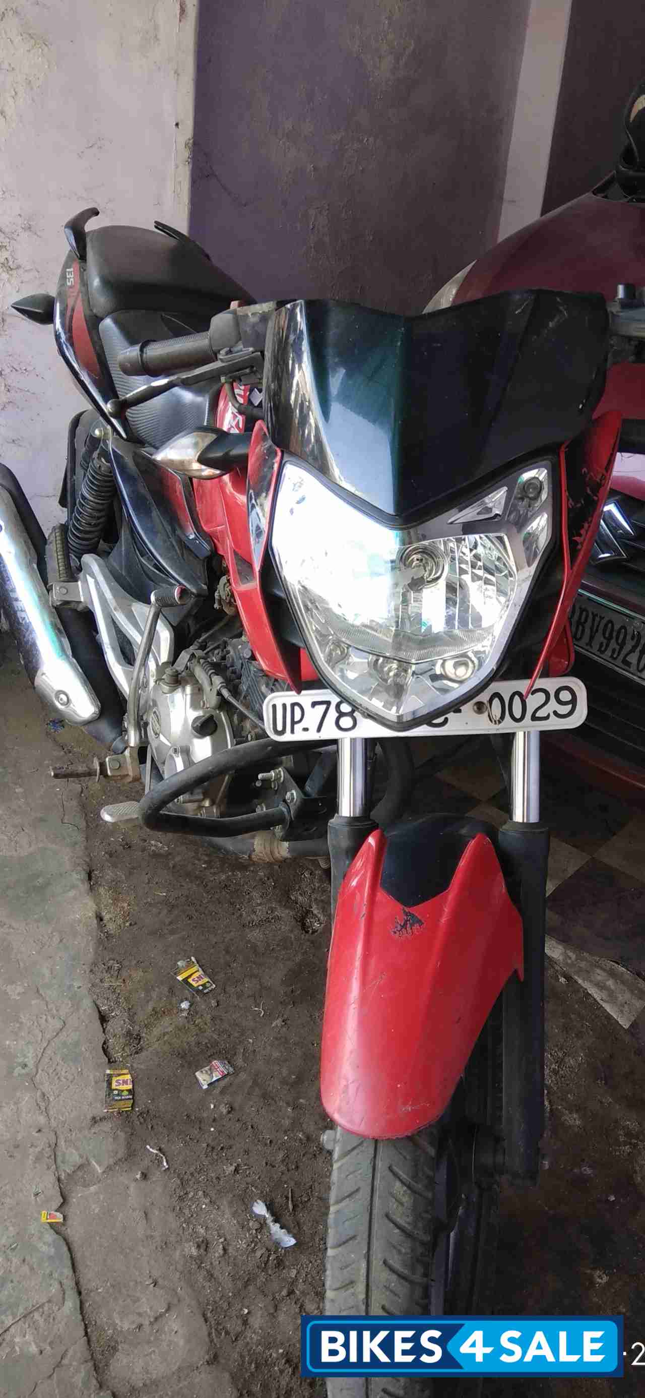 Bajaj Pulsar 135LS