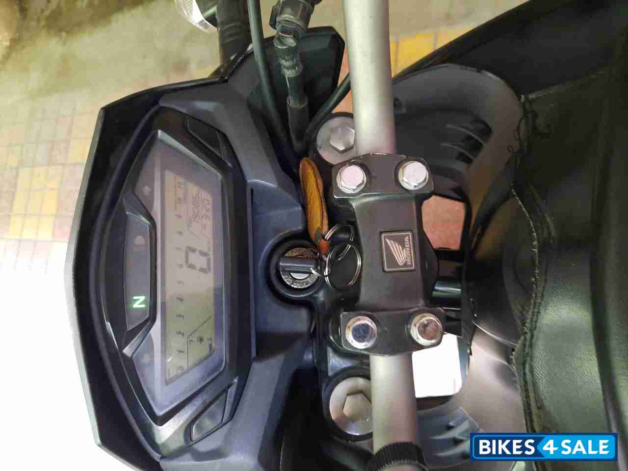 Honda CB Hornet 160R