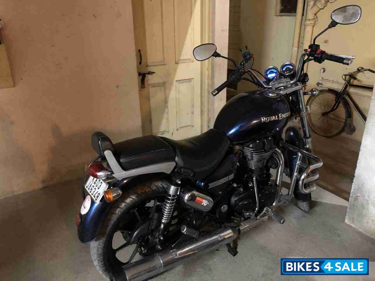 Marine Blue Royal Enfield Thunderbird 350 Marine Blue Royal Enfield Thunderbird 350