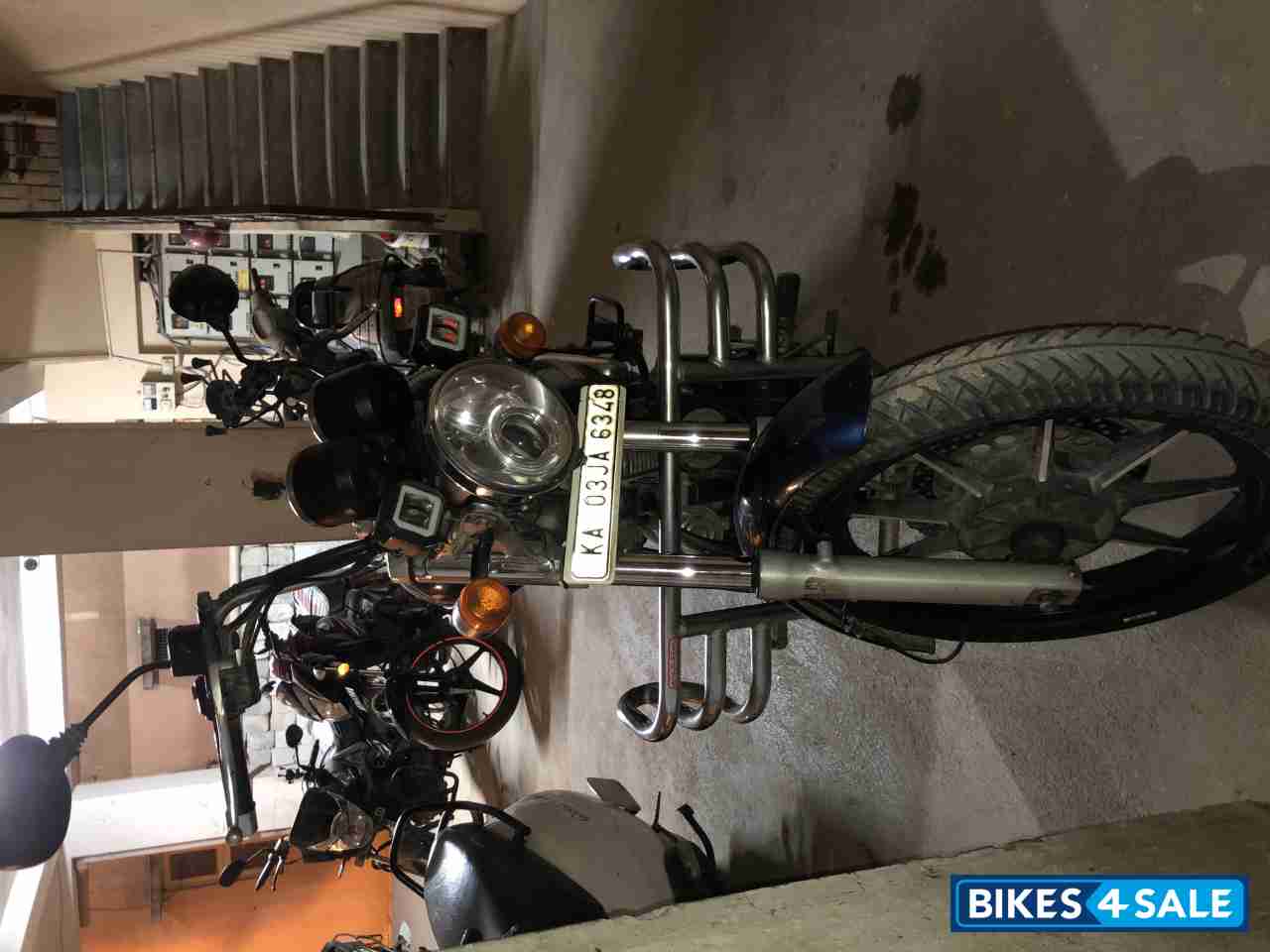 Marine Blue Royal Enfield Thunderbird 350 Marine Blue Royal Enfield Thunderbird 350