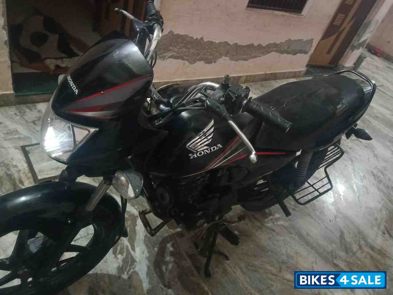 Black Honda Shine Black Honda Shine