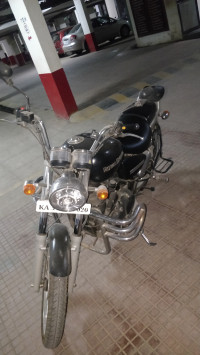Matt Black Royal Enfield Thunderbird 350