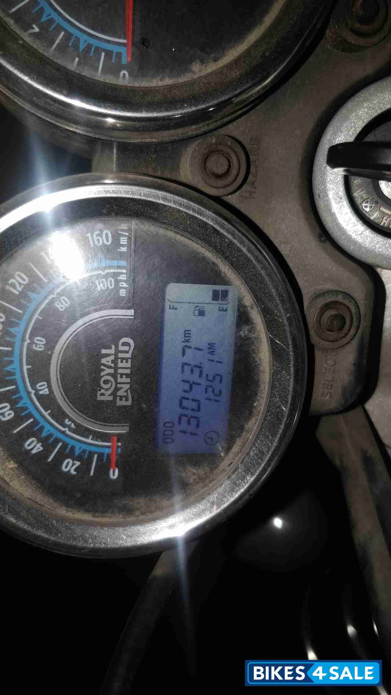 Matt Black Royal Enfield Thunderbird 350 Matt Black Royal Enfield Thunderbird 350