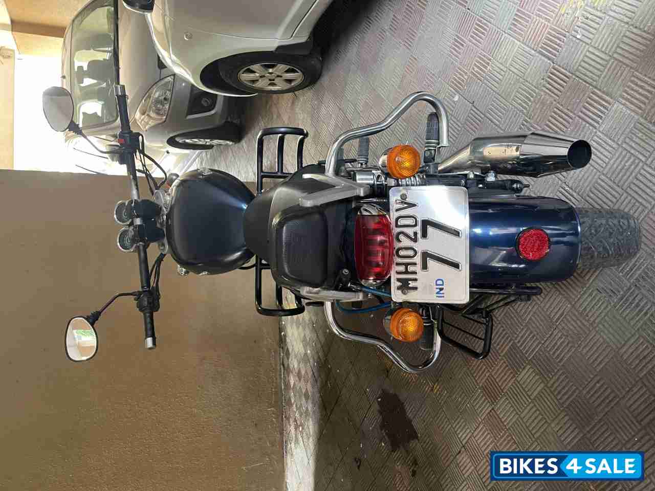 Marine Blue Royal Enfield Thunderbird 500