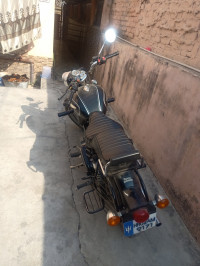 Black Royal Enfield Bullet Standard 500