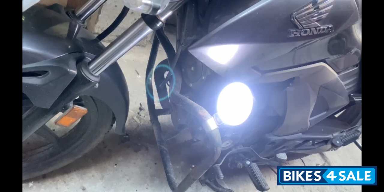 Grey Honda CB Unicorn 160