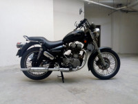 Black Royal Enfield Thunderbird