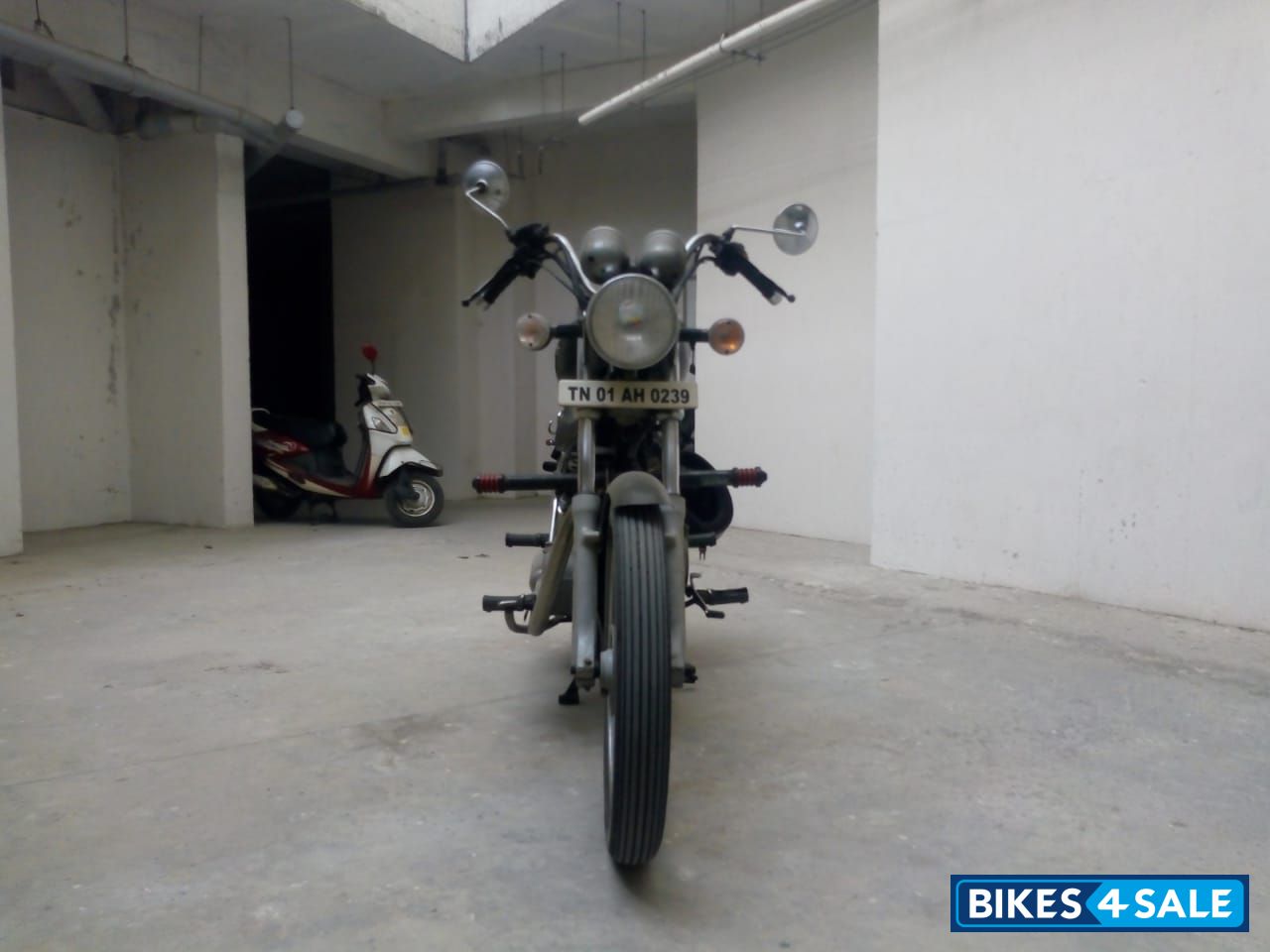 Black Royal Enfield Thunderbird