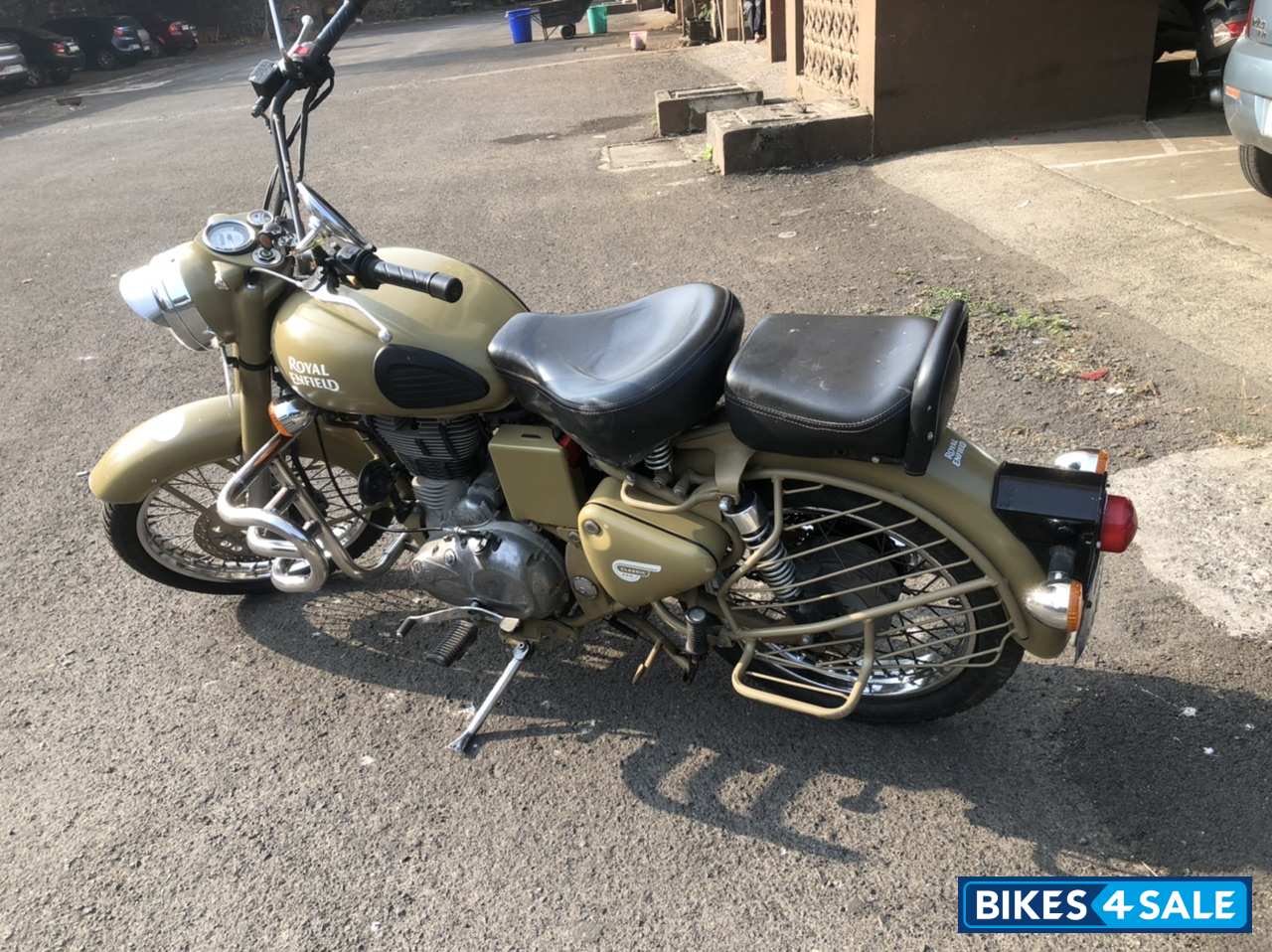 Royal Enfield Classic Desert Storm