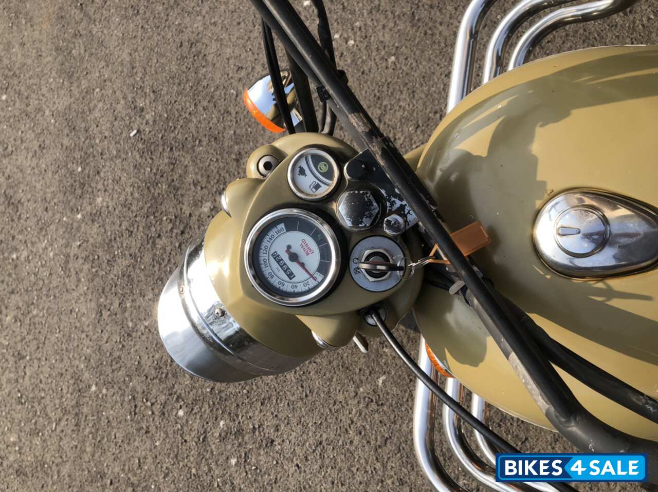 Royal Enfield Classic Desert Storm