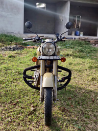 Royal Enfield Classic Desert Storm