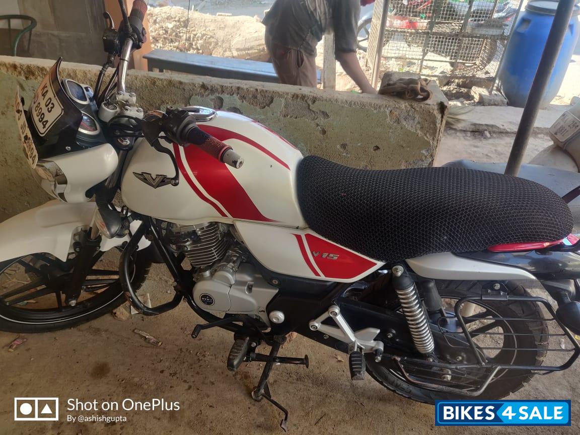 White Bajaj V15