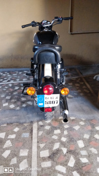 Royal Enfield Classic 500