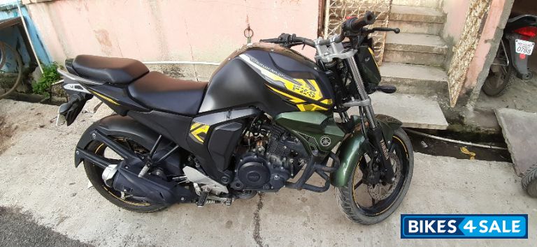 Yamaha FZ-S FI V2
