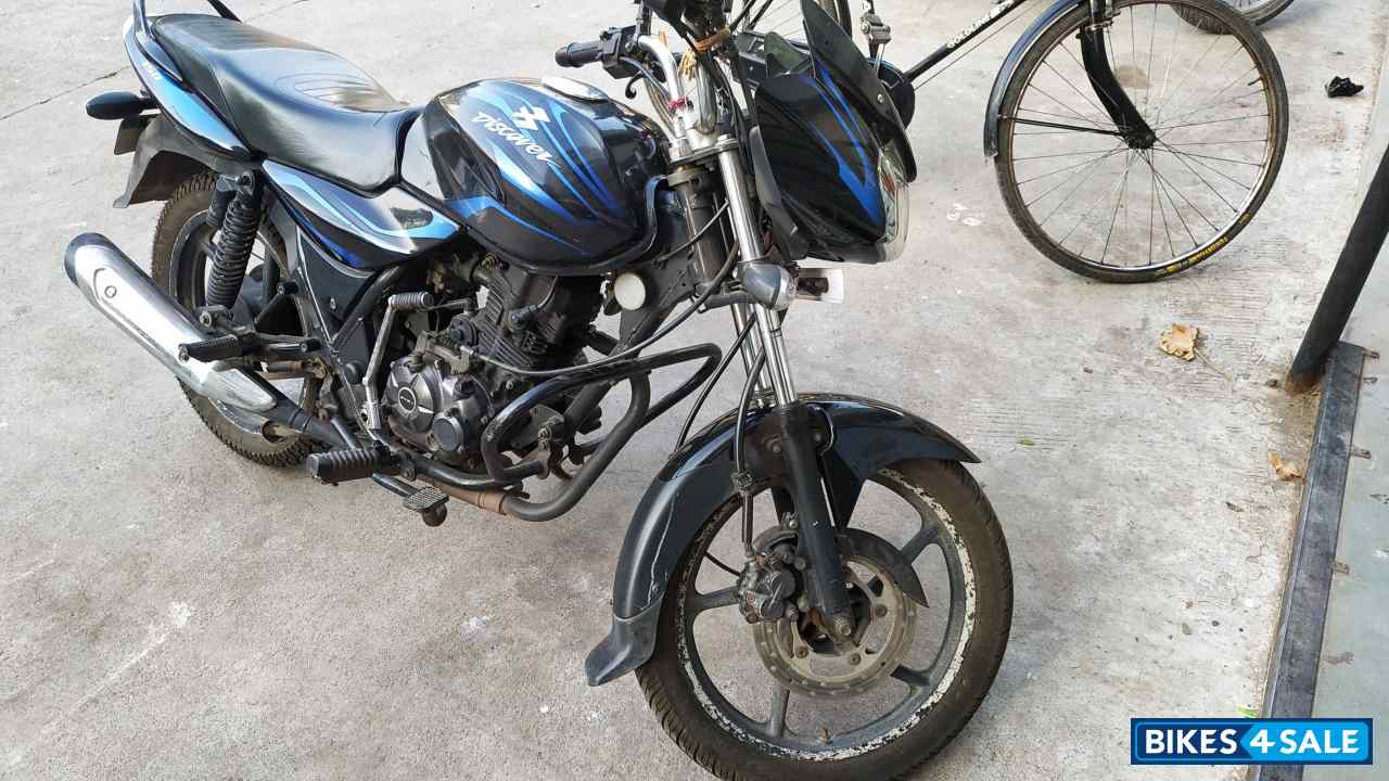 Bajaj Discover DTSi 150