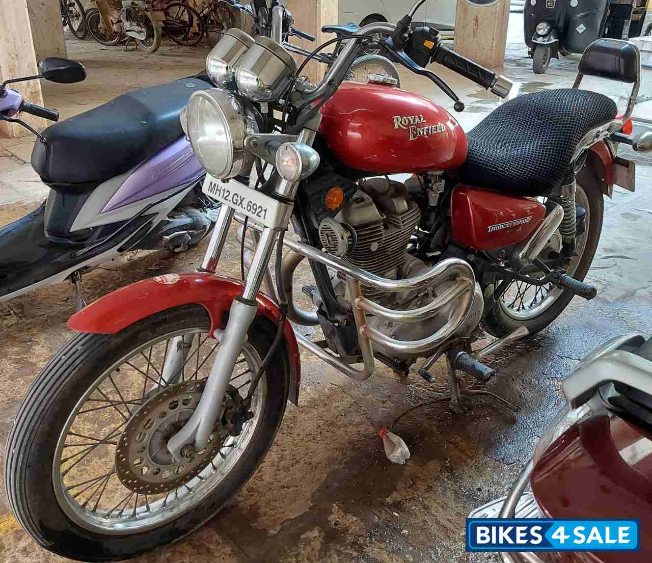 Royal Enfield Thunderbird 350