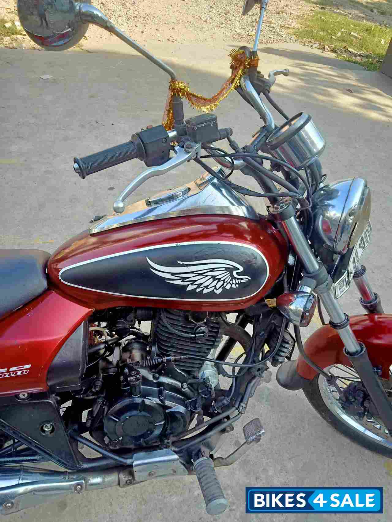 Bajaj Avenger 220 DTS-i
