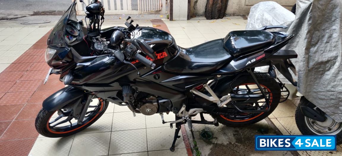 Black Bajaj Pulsar AS 150