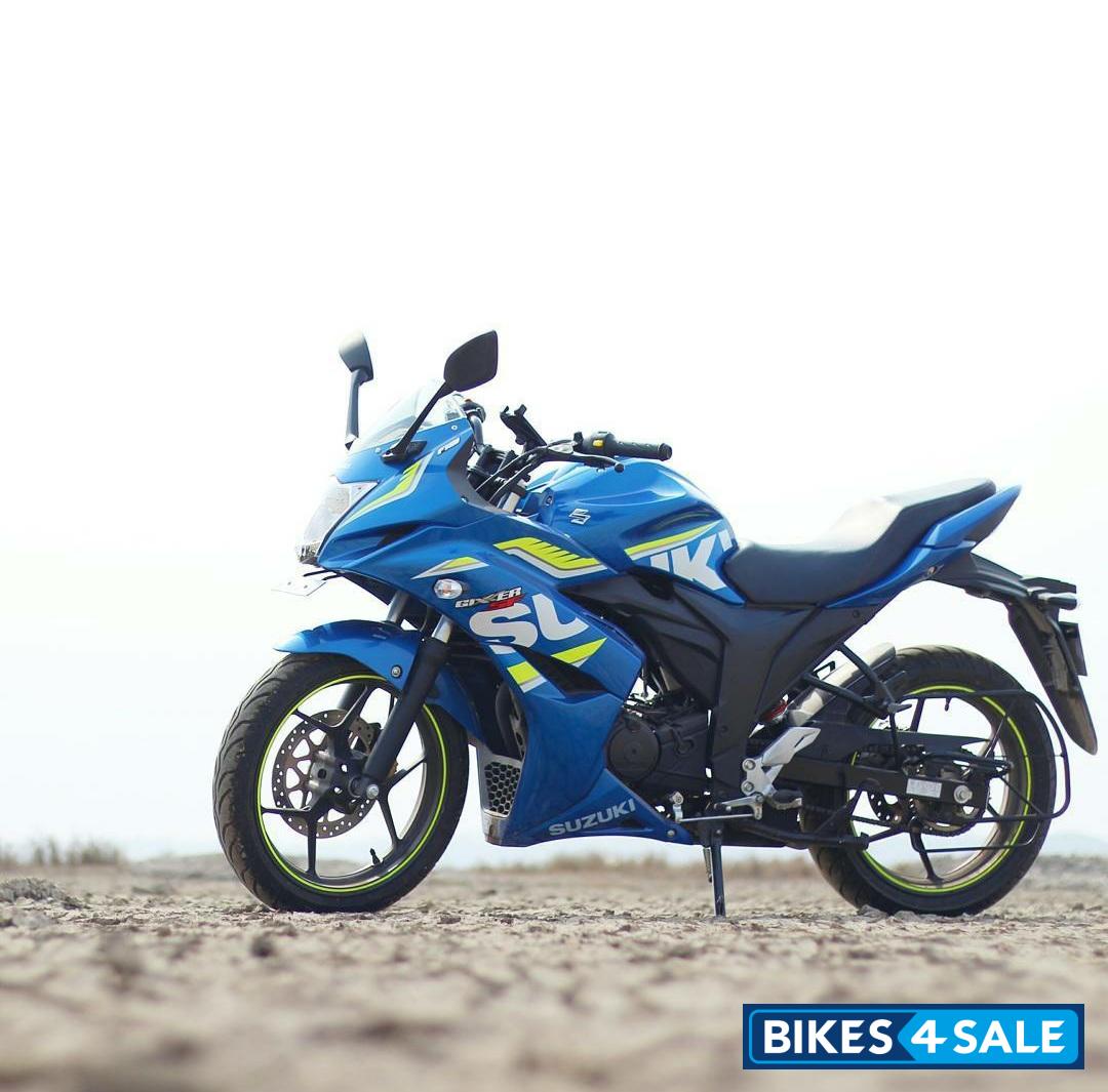 Suzuki Gixxer SF Fi