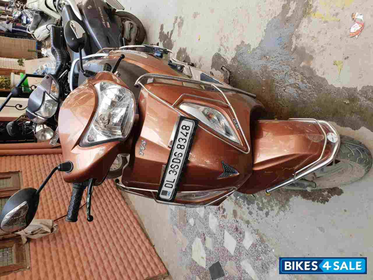 Brown TVS Jupiter ZX