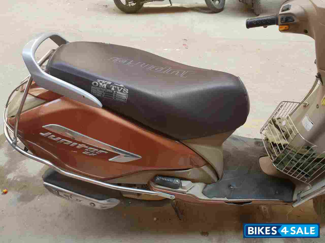 Brown TVS Jupiter ZX