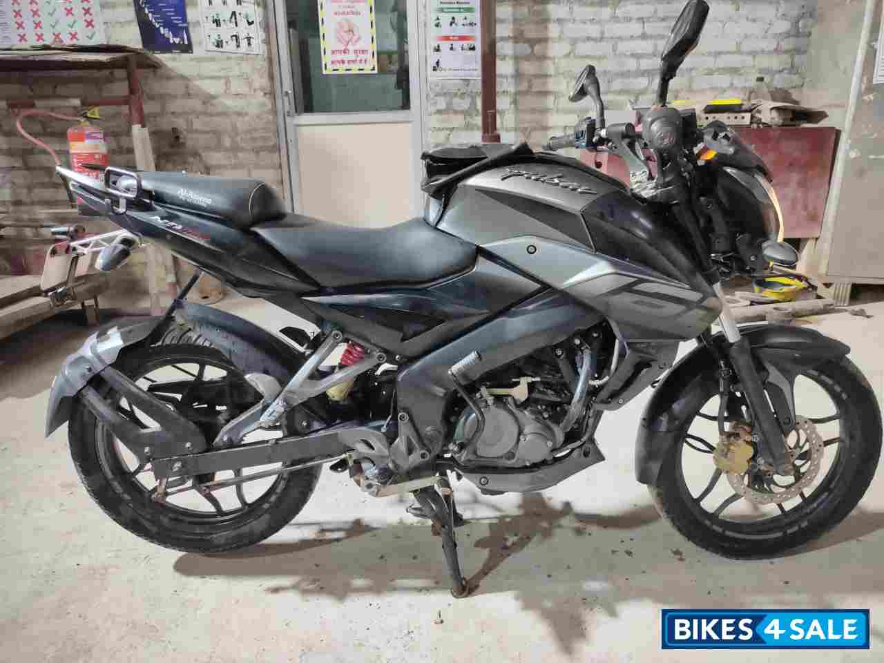 Bajaj Pulsar NS 160