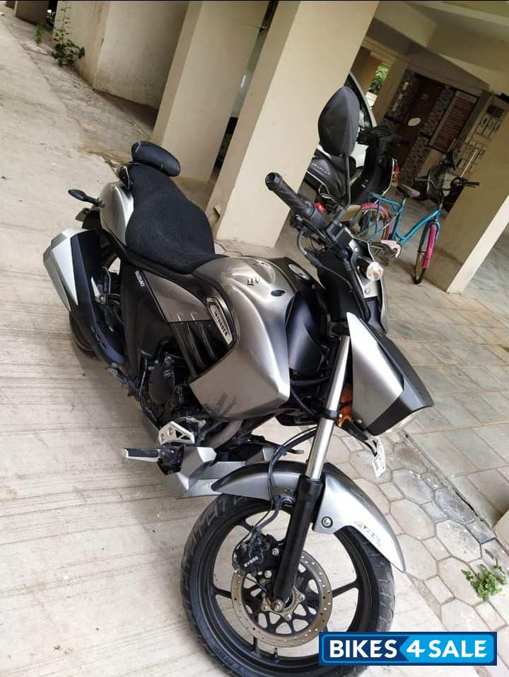 Suzuki Intruder 150