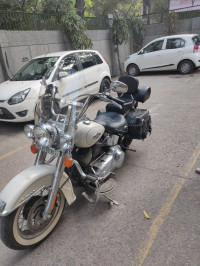 Harley Davidson FLSTC Heritage Softail Classic