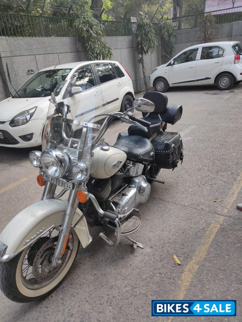 Harley Davidson FLSTC Heritage Softail Classic