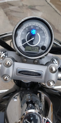 Bajaj Avenger Cruise 220