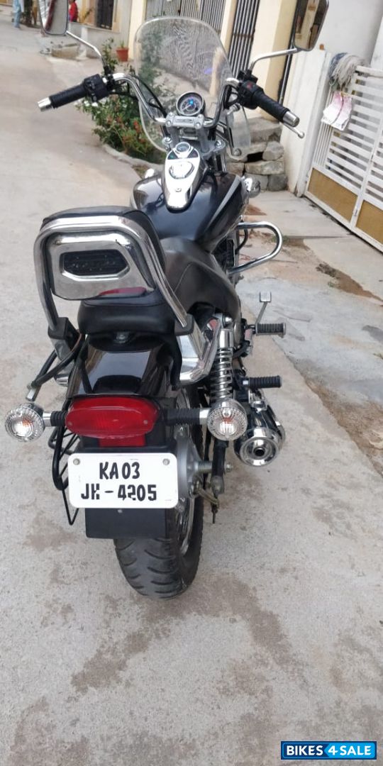 Bajaj Avenger Cruise 220 Bajaj Avenger Cruise 220