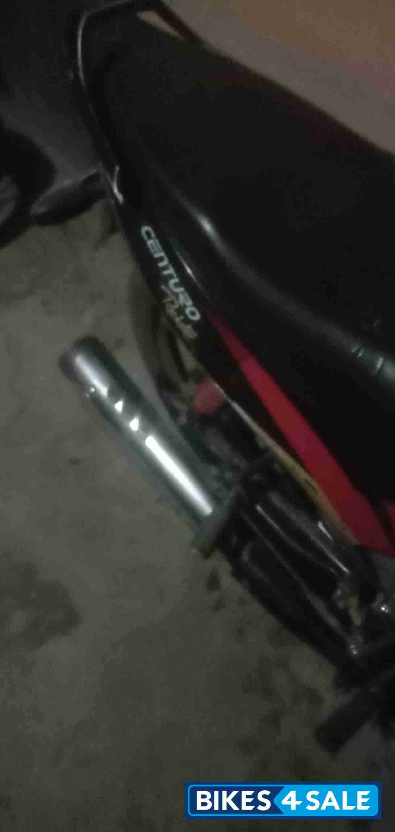 Multi Colour Mahindra Centuro Rockstar