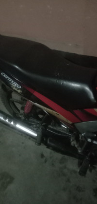 Multi Colour Mahindra Centuro Rockstar