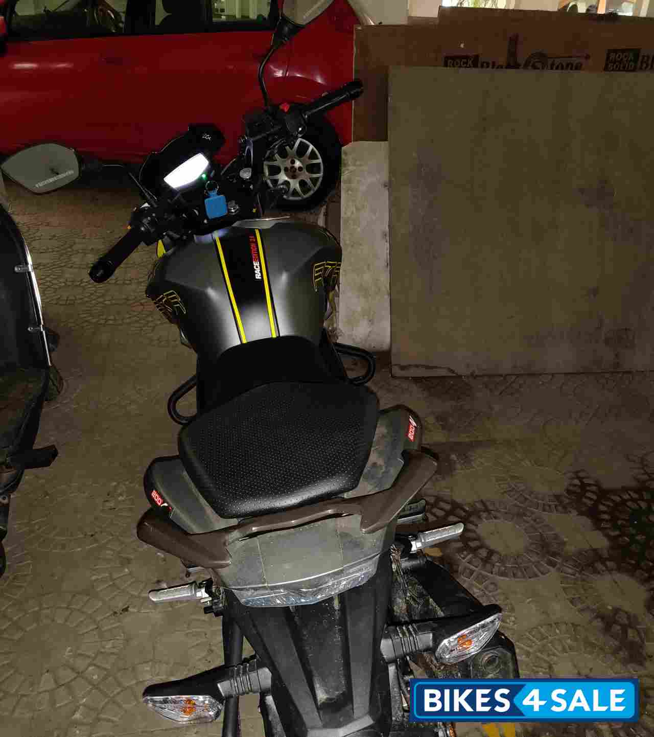 TVS Apache RTR 200 4V Race Edition 2.0