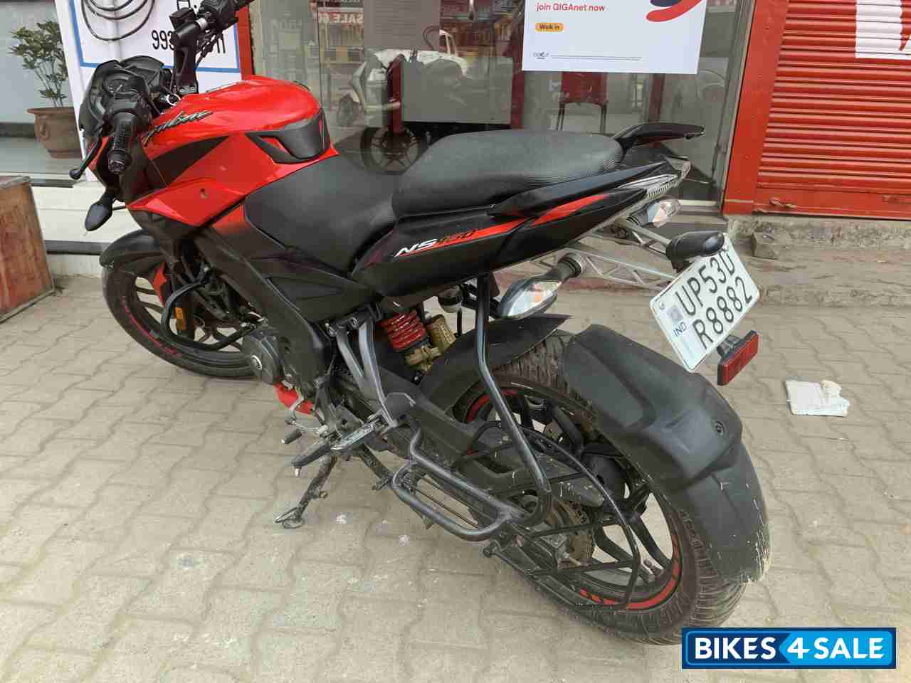 Red Black Bajaj Pulsar NS 160 BS6