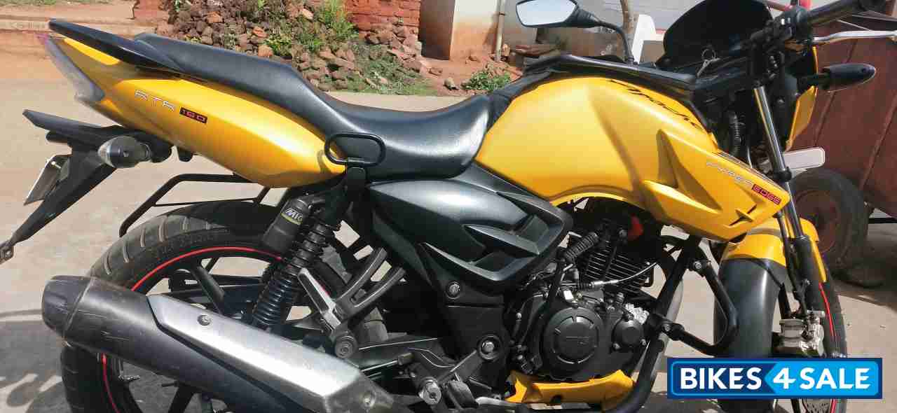 Yellow TVS Apache RTR 160