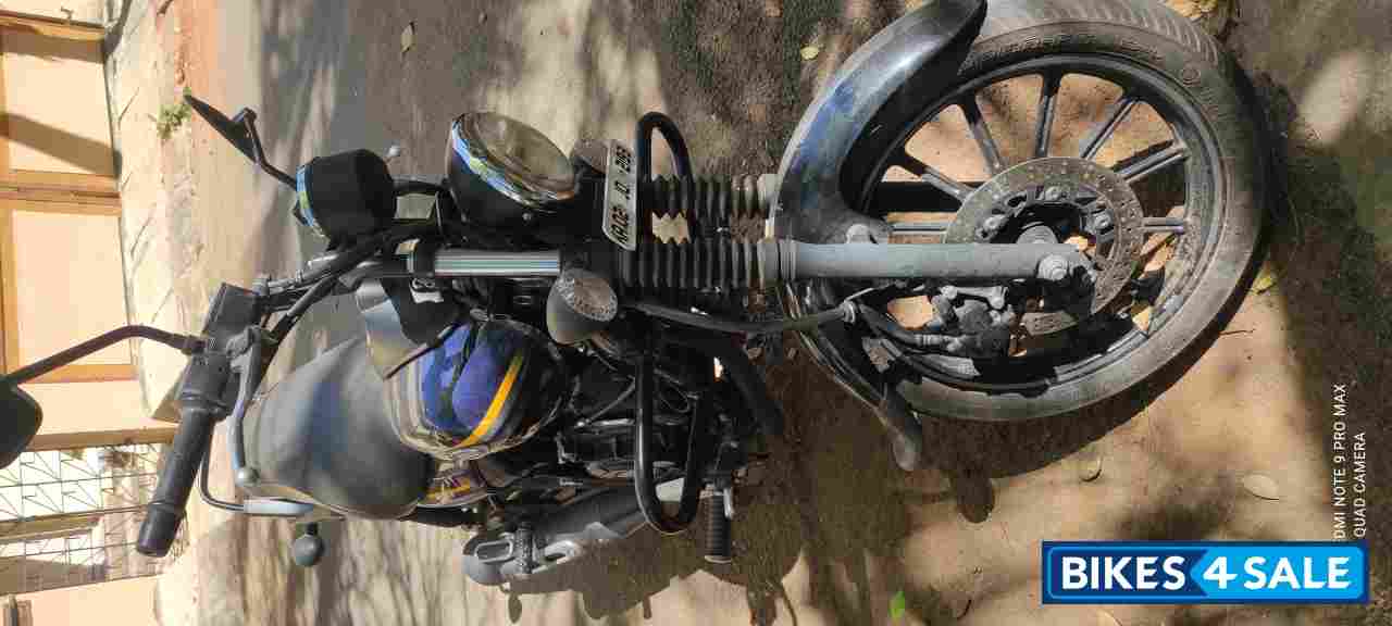 Bajaj Avenger Street 150