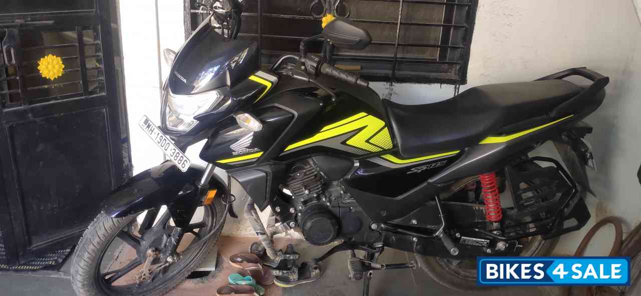 Black Honda SP 125 BSVI