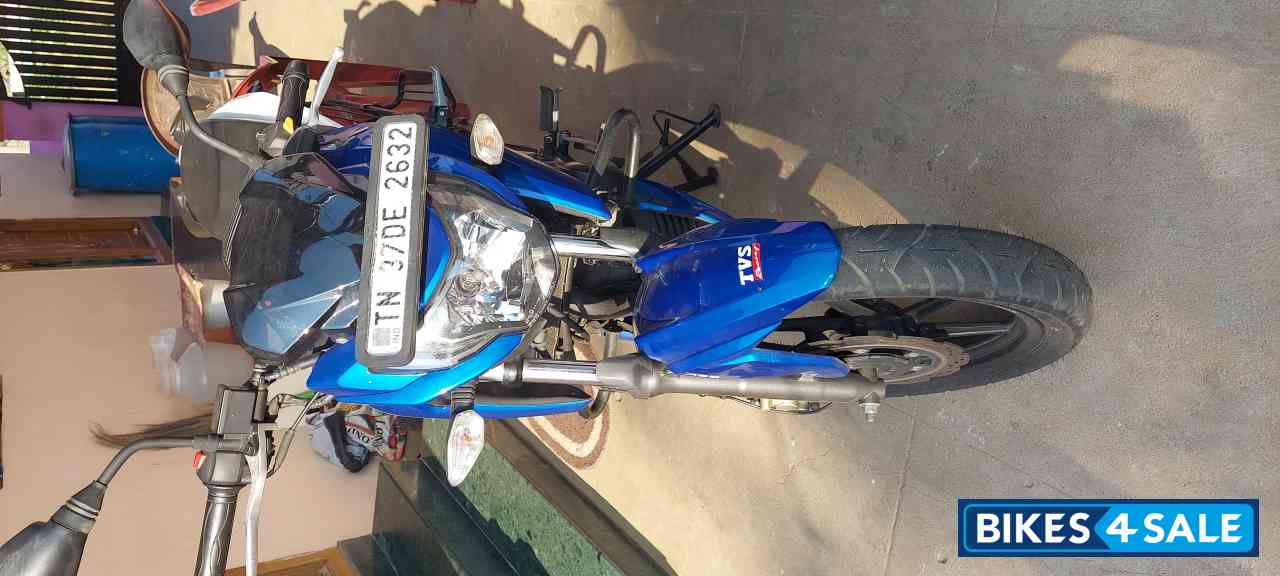 Blue TVS Apache RTR 160 4V