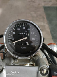 Bajaj Avenger 200 DTS-i