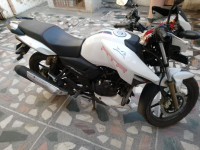 TVS Apache RTR 180 BS6