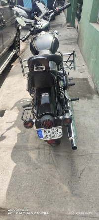 Black Royal Enfield Classic 350