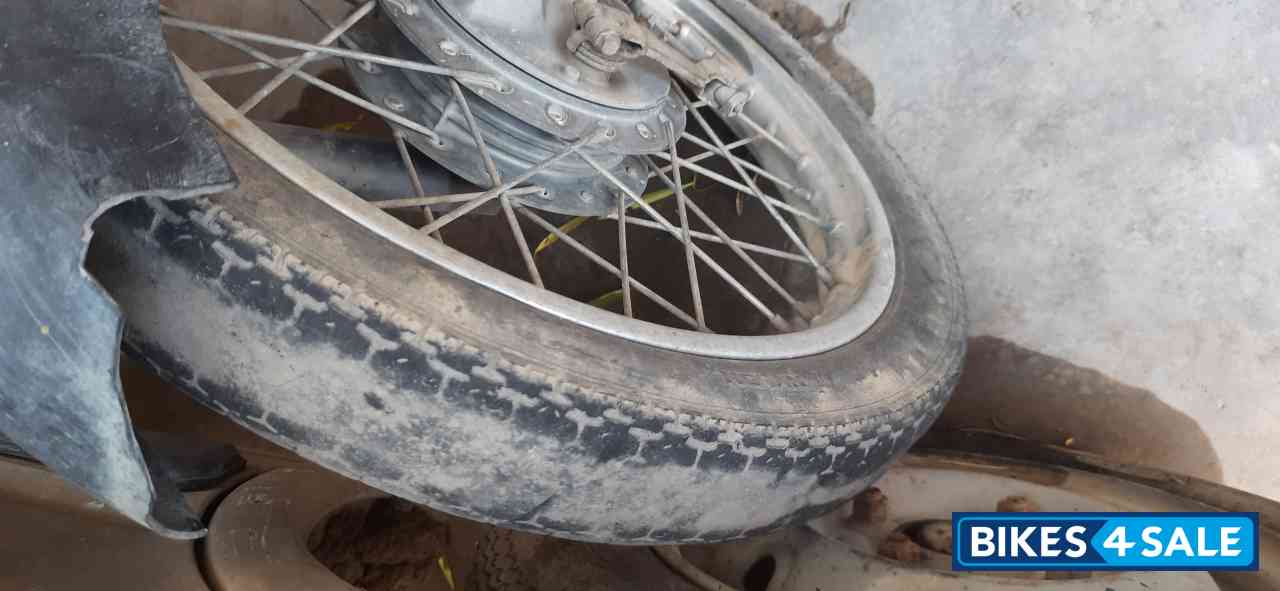 Blue Hero Glamour 125