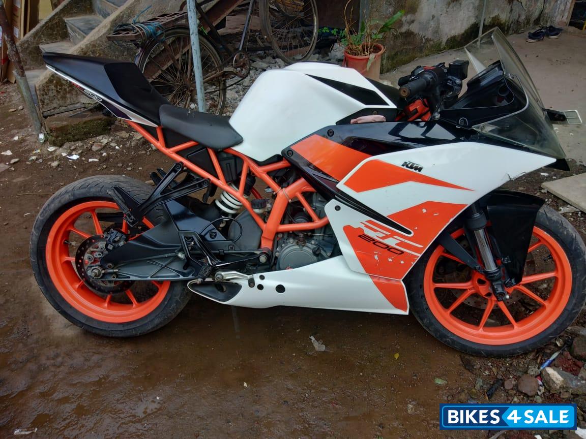 KTM RC 200