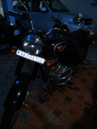 Royal Enfield Bullet 500
